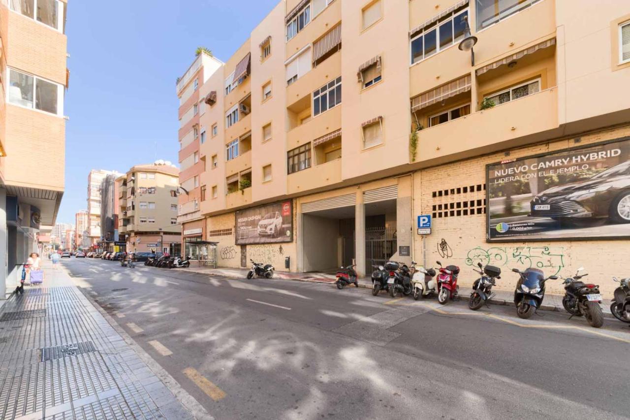 Holidays2Malaga Plaza De Toros Vieja & Parking Opcional Ngoại thất bức ảnh